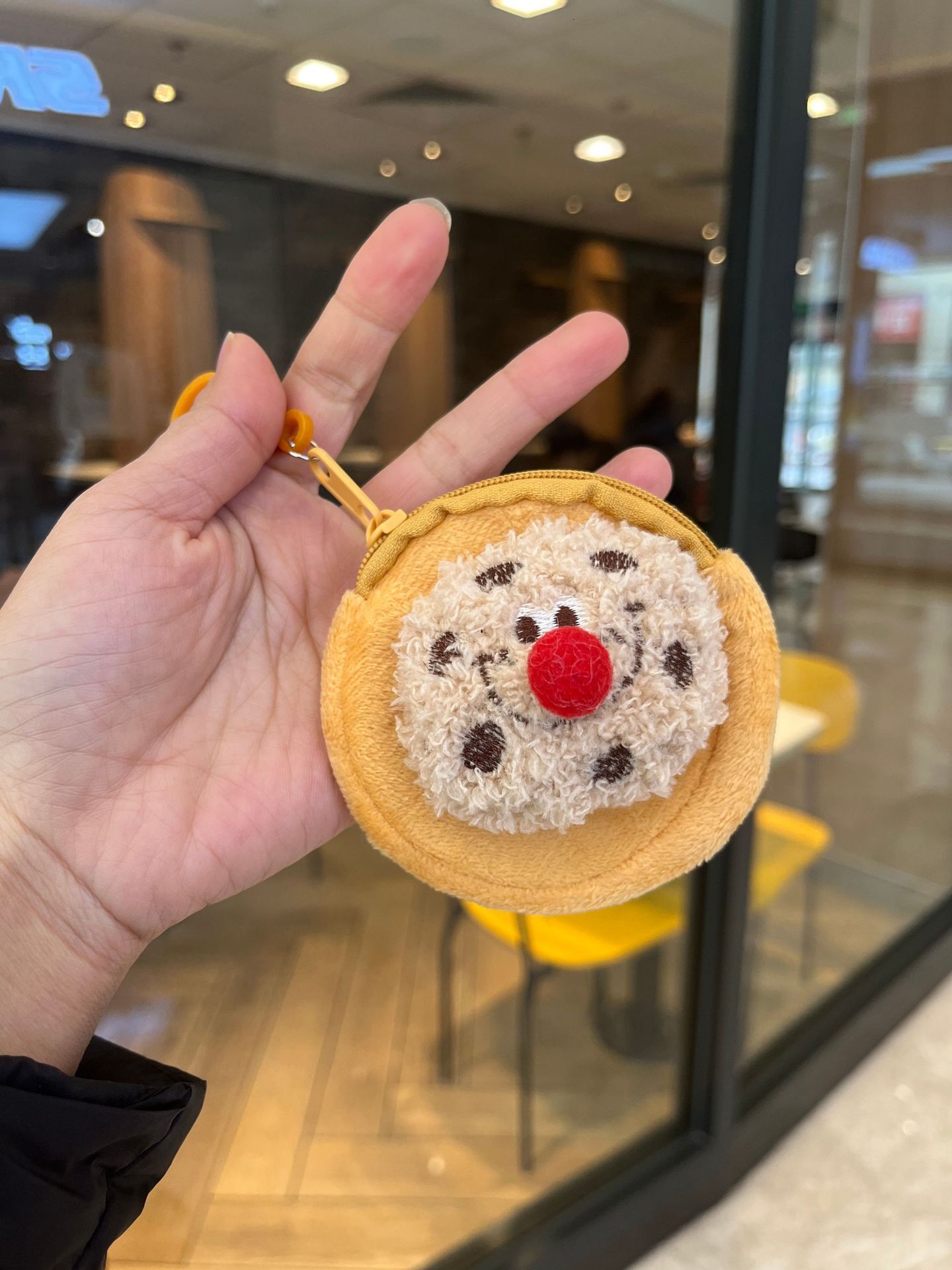 fashion Fashionable Women s Plush Wallet Mini Cute Cartoon Keychain Pendant fashion Portable Earphone Storage Bag Designer Men s Key Bag