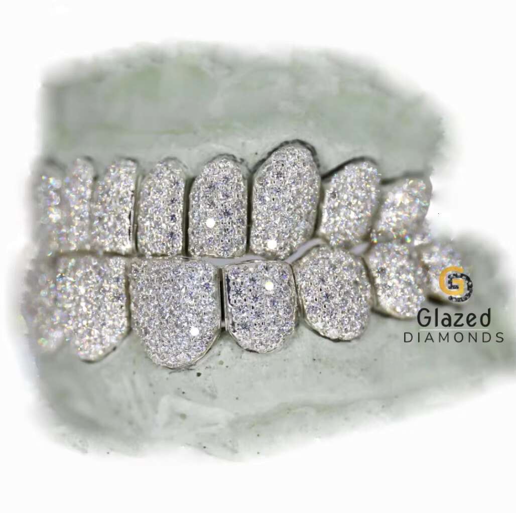 925 Sterling Silver Vvs Moissanite Round Brilliant Cut Diamond Custom Teeth Grillz Trending Stylish Design Wholesale Price