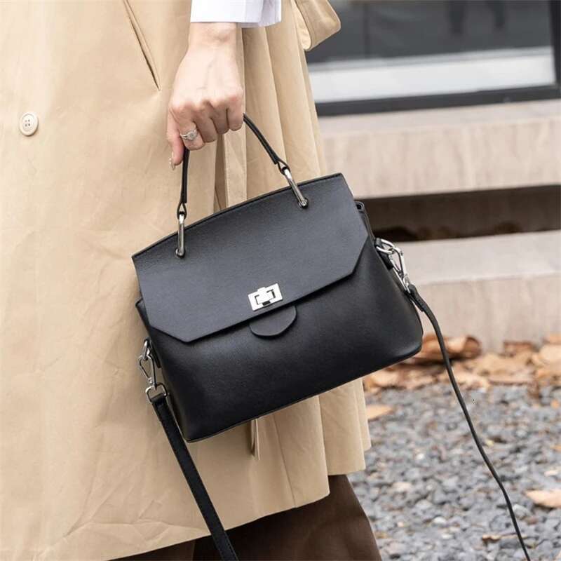 Toptrends Cowhide Genuine Leather Shoulder Bags For Women New Designer Crossbody Purses Satchel Tote Ladies Handbags bag