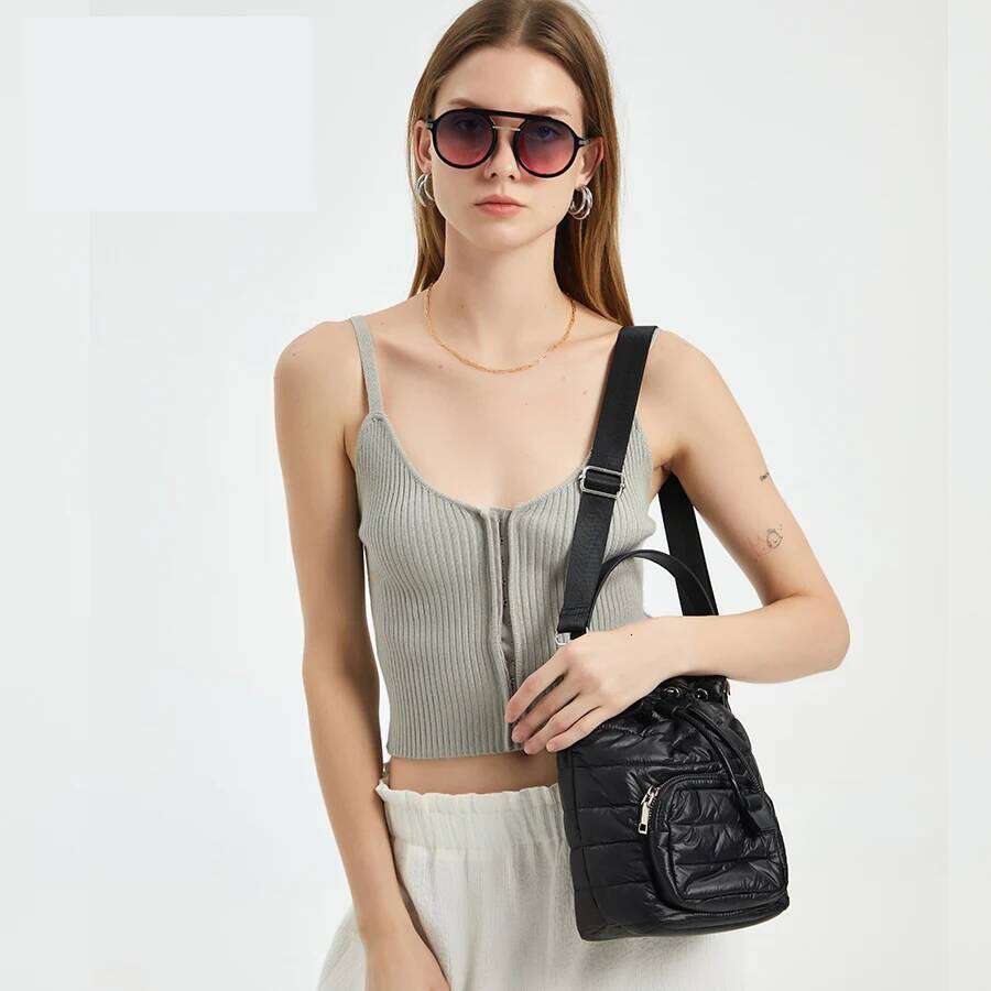 Fashion Nylon Padded Bucket Designer Quilted Women Shoulder Bags Down Cotton Lady Handbags Casual Winter Tote Bag New