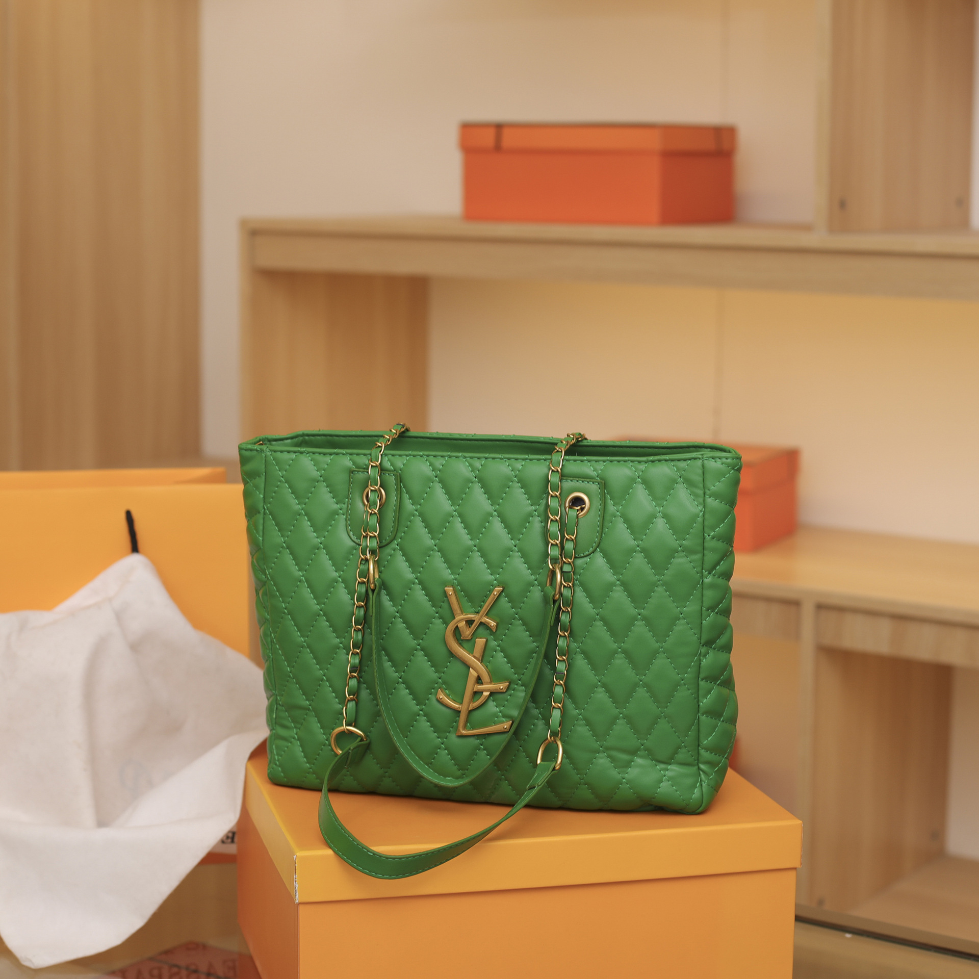 Lingge chain large capacity bag women's new fashion simple temperament shoulder bag underarm cross-body tote bag 2025s hot