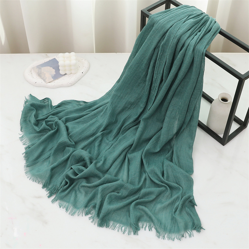 K834 Foreign trade scarf solid color cotton and linen headscarf spring, summer, autumn and winter women's literary sun protection warm shawl neck