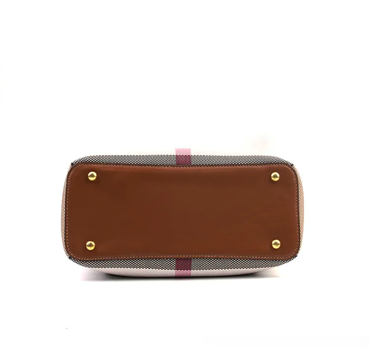 Shoulder Crossbody Bag se Designer 2025 fashionable large capacity high hot handbag versatile shoulder and cross body bag new design Free shipping