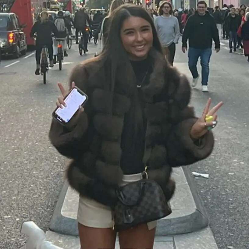 QUEENTINA Winter New Women's Cold Real Fox Fur Coat With Collar Especially Overcoat Leather Female Natural Plus Size 2023