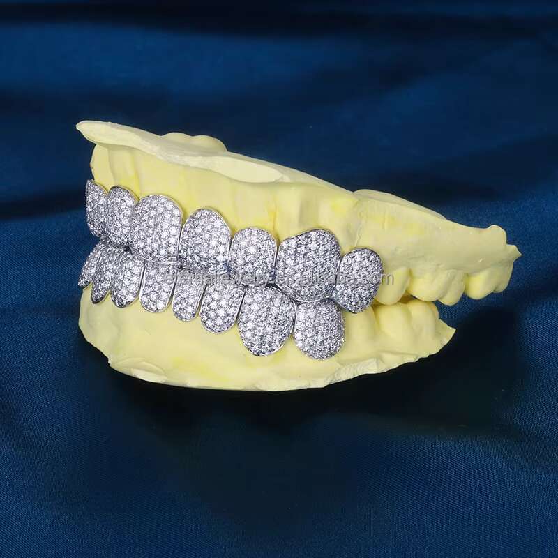 Custom Top Bottom 8 S925 Silver VVS Moissanite Diamond Grillz 10K 14K 18K Solid White Gold Iced Out Grillz for Teeth