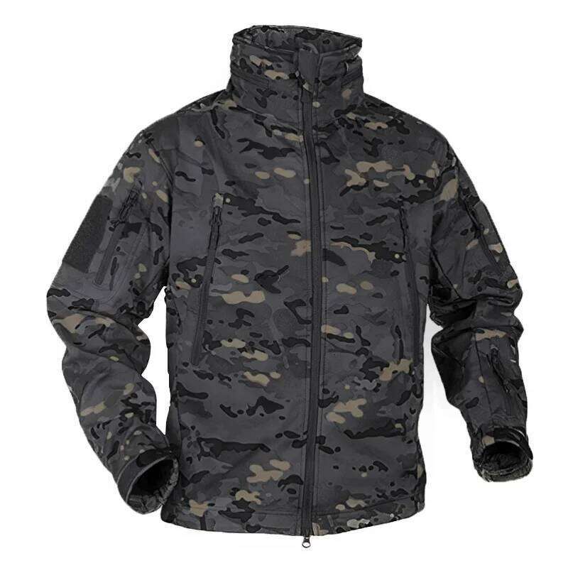 Winter Fleece Jacket Soft Shell Tactical Waterproof Camo Coat Airsoft Hunting Clothes Windbreakers Men Clothing