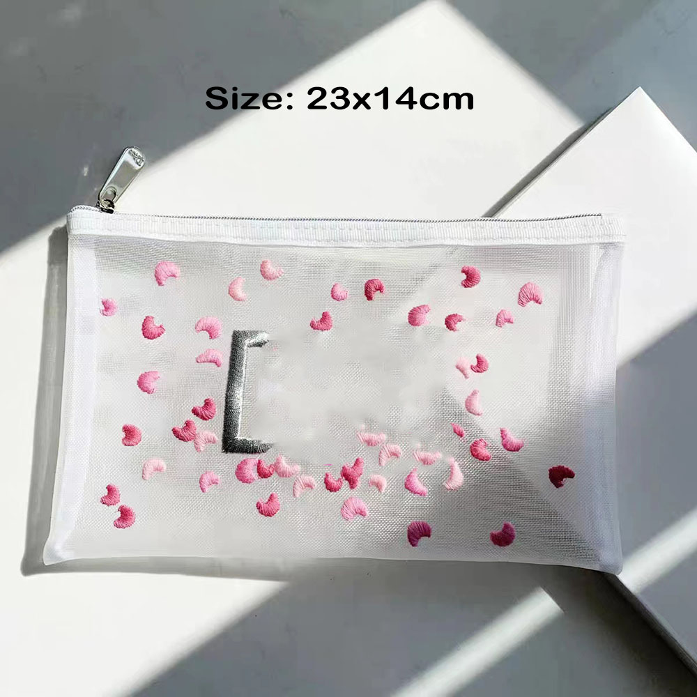 Designer Mesh Embroidery Cosmetic Bag Makeup Bag Storage Bag VIP Gift Lipstick Organizer Clutch Holder for Travelling Toiletry