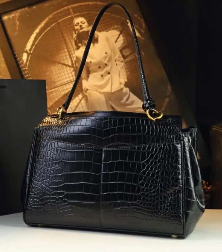 New Women s Handbags Crocodile Pattern Leather Large Capacity Shoulder Tote Bag Fashion Portable Bags bag
