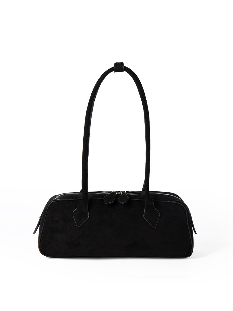 2024 autumn new suede handbag with niche design, versatile, light luxury texture, single shoulder underarm baguette bag