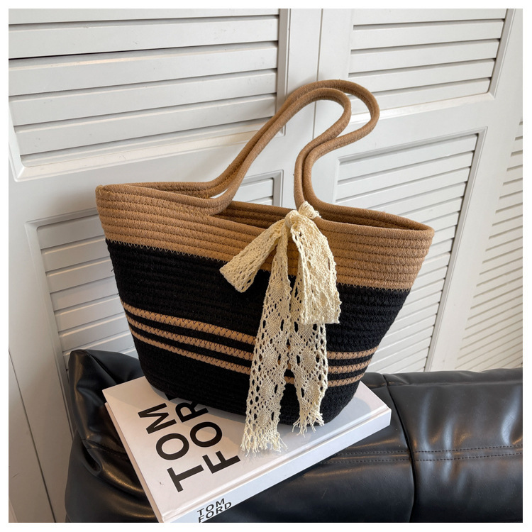 New Style Elegant Rope Women, Large Capacity Shoulder for Beach Vacation, Beautiful and Artistic Woven Bag