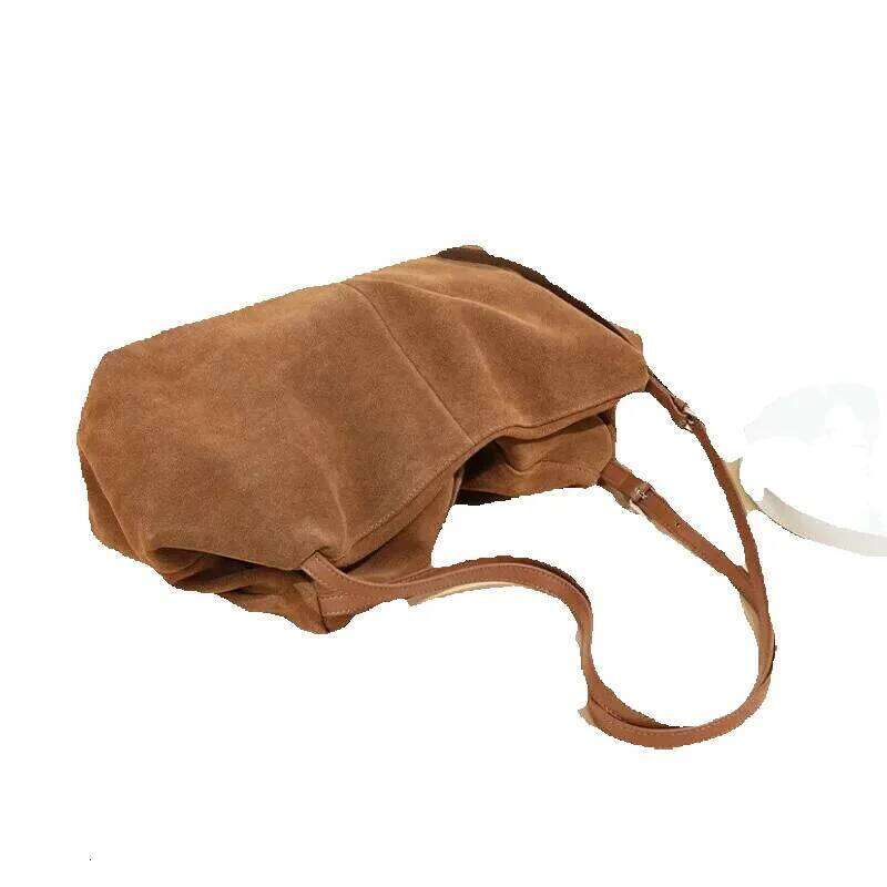 Designer Luxury Designer Luxury Designer Pillow Women 2025 New High Quality Suede Large Capacity Shoulder Exquisite Elegant Minimalist Tote Bag