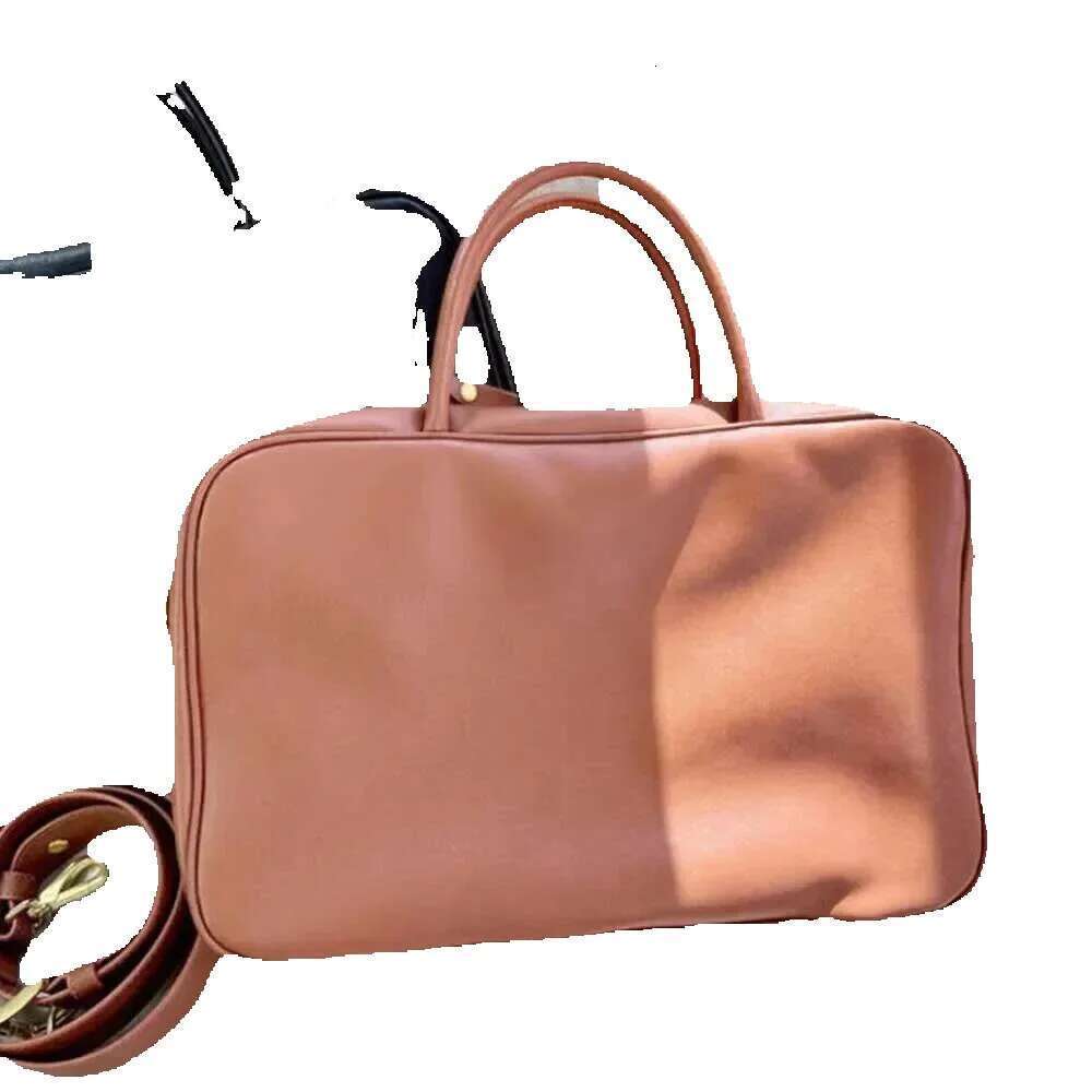 Designer Luxury Designer Luxury Motingsome Designer Real Genuine Leather Handbag Woman Tote Bag Retro Boston Purses Bowling Bags Shoulder Hobos 2024