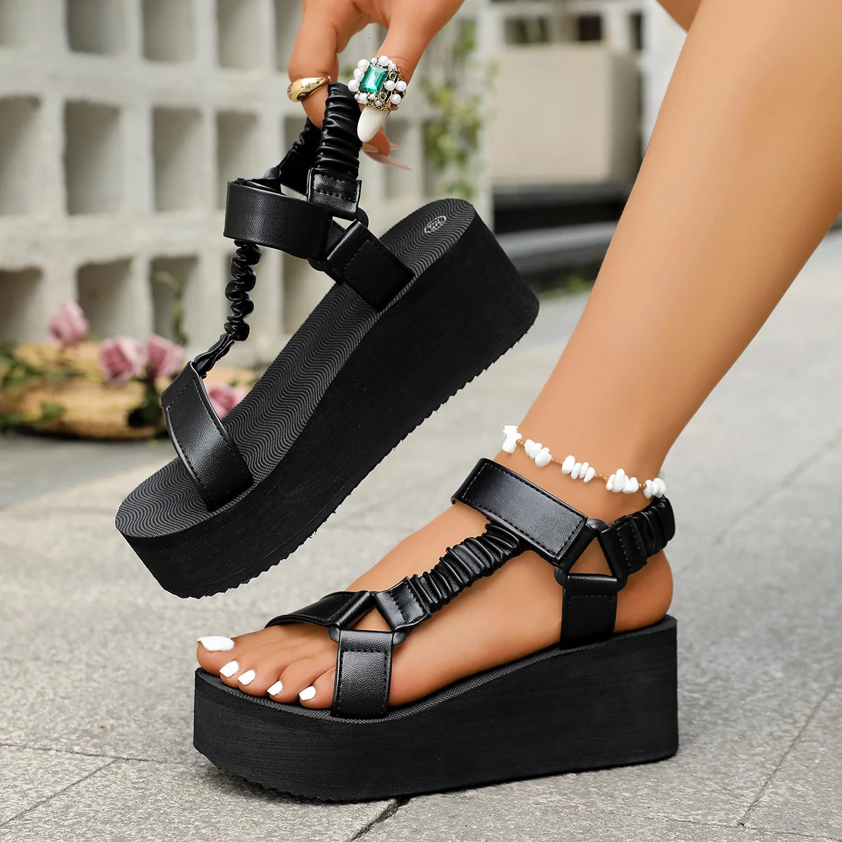 Womens Plus Size Summer Fashion Sandals Pink Metallic Ankle Strap Flat Shoes with Black Sole Chic Casual Sandals 250605