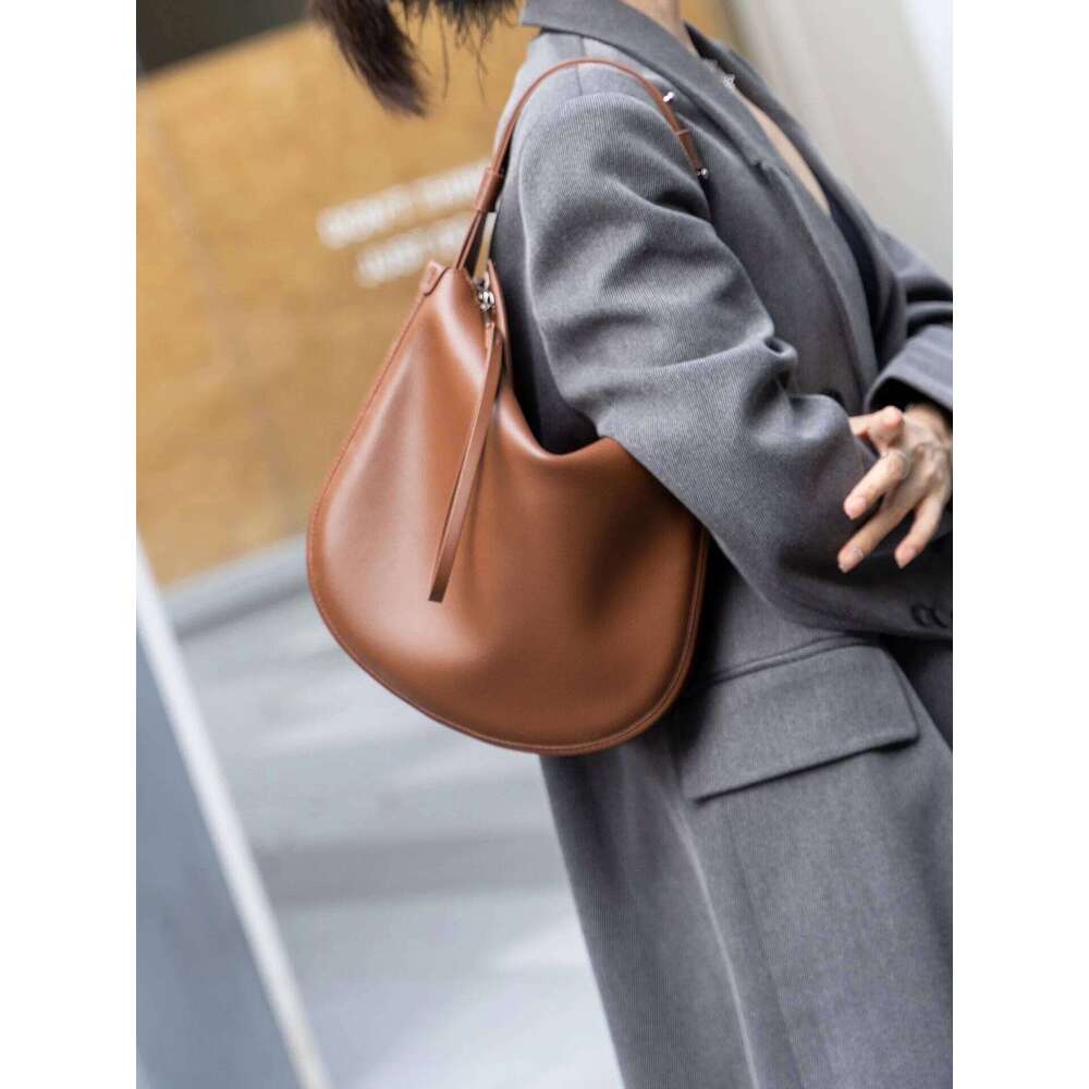 Ladies' Retro Lazy Style Large Capacity Single Shoulder Crossbody Bag