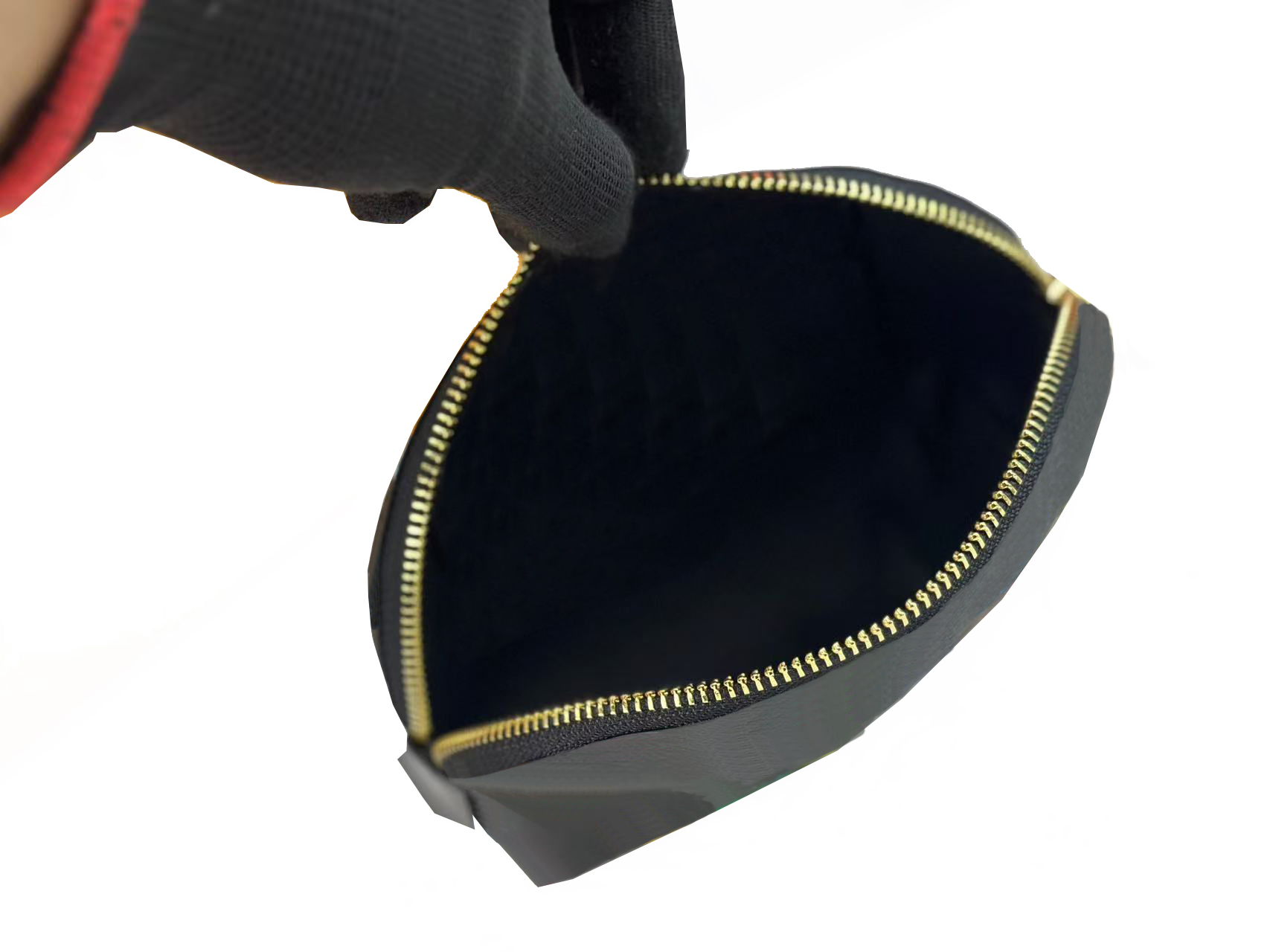 20230202 Designer Bag Fashion Bag, Portable Makeup bag with capacity, carry around.