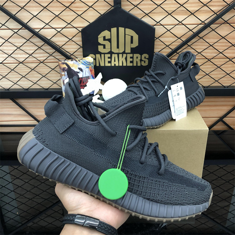 designer Casual v2 sneakers Men Women Breathable Mesh breathable Sports Shoe Classics Cream Black Light Blue Mountaineering Outdoors Running Shoes