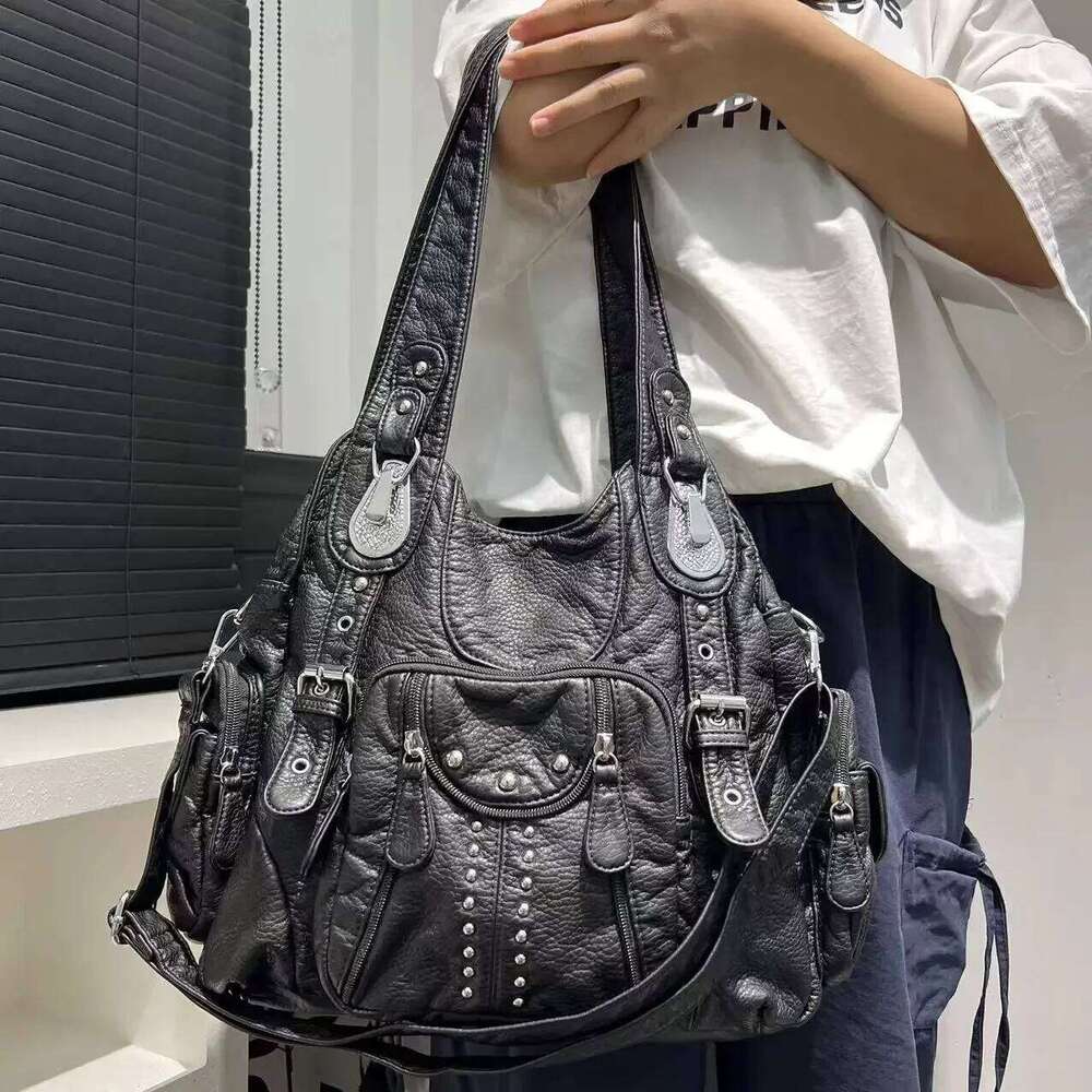 Women's Bags Designer Women's Fashion Y2k Washed Distressed Hot Girl Motorcycle Large Capacity Rivet Shoulder Messenger Bag