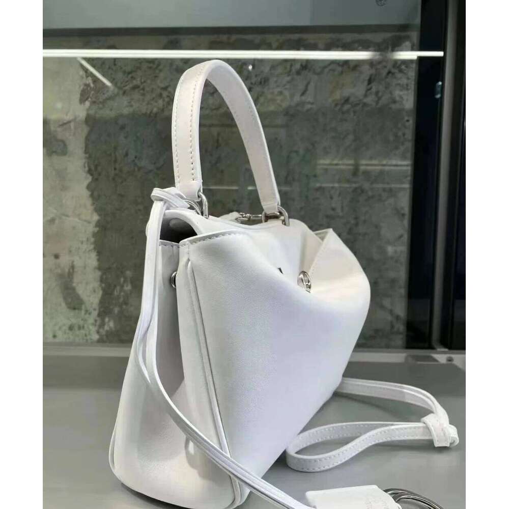 Retro Genuine Tote Ladies Elegant Handbags Woman Shoulder Messenger Bag Suede Leather Gold Sier Buckle Bags