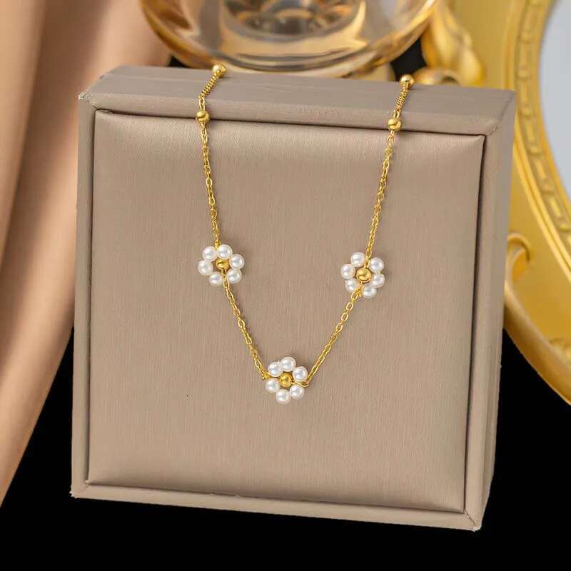 Stainless Steel Gold Color Flower Necklace For Women Elegant Imitation Pearl Handmade Beaded Necklaces Wedding Jewelry