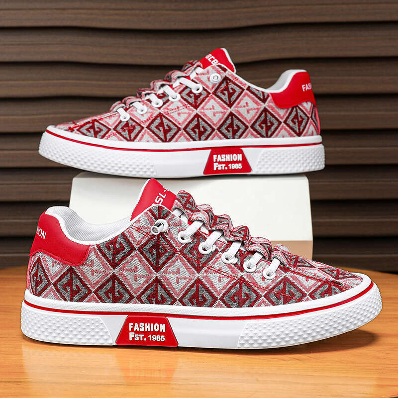 Summer 2025 New Trendy Versatile Breathable Casual Canvas Shoes Men's Round Head Low Top Flat Bottom Men's Board Shoes Designer Shoes Free S