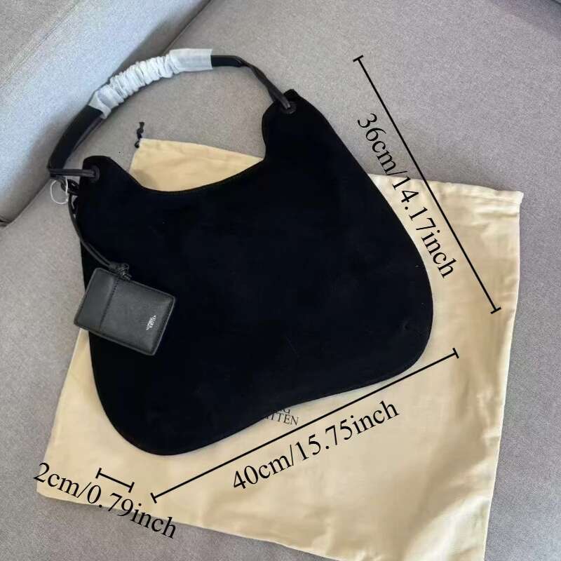 Ladies fashionable and minimalist designer suede shoulder bag with large capacity plush handbag
