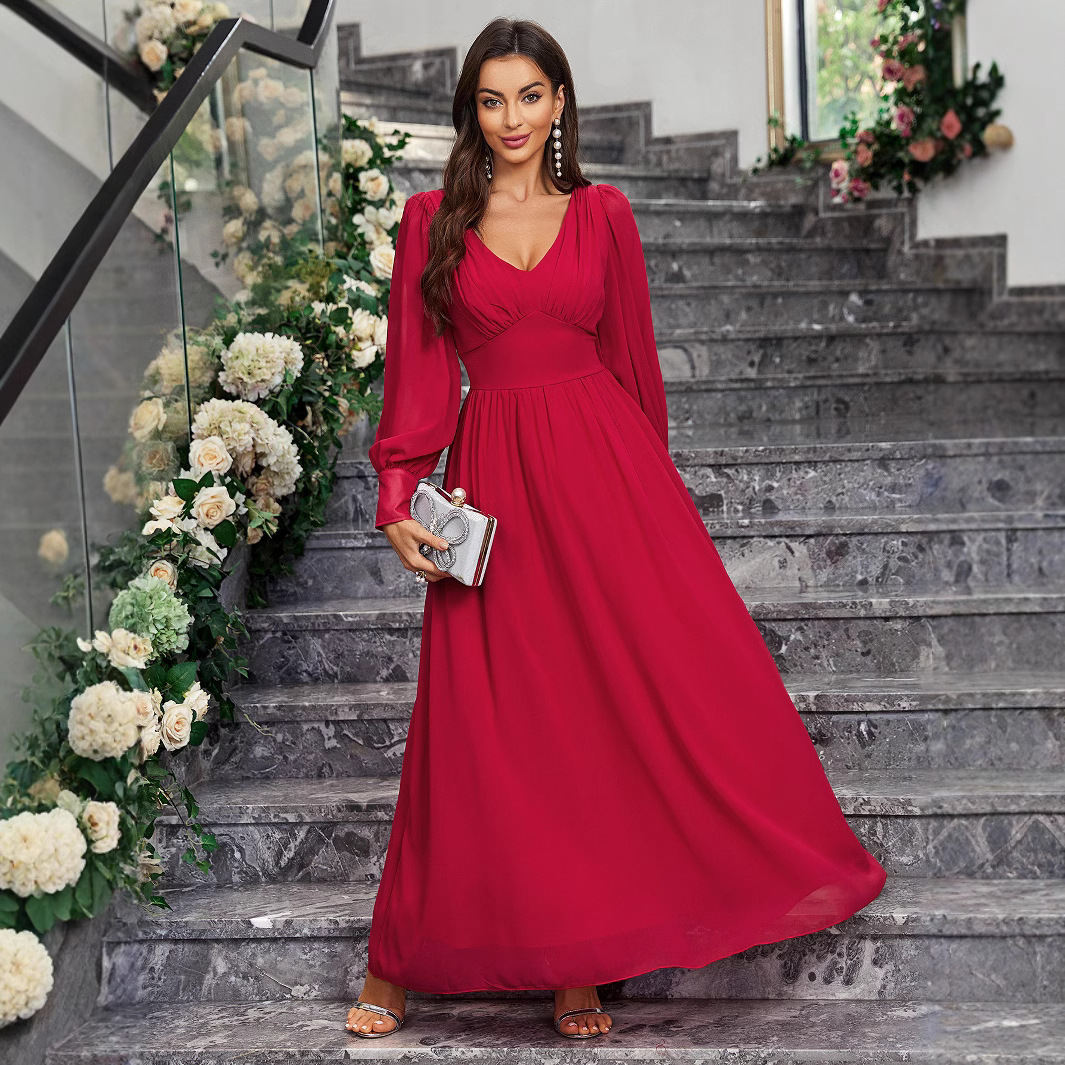 QQH Fashion 2025 French Luxury Style Chiffon Dress with ruffle edge splicing and waist cinching long skirt