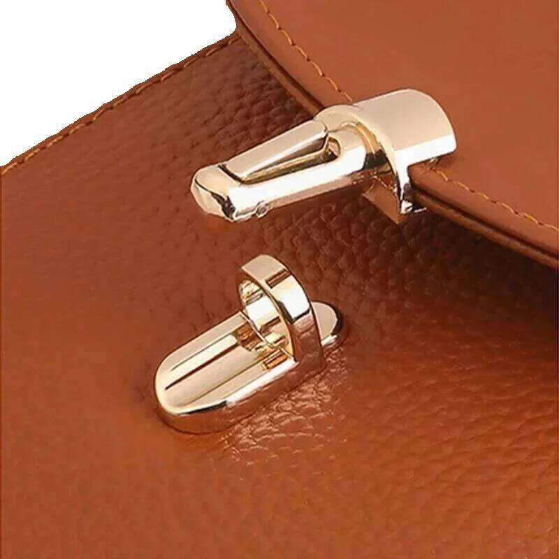 Designer Luxury Designer Luxury Designer Luxury Genuine Leather Phone Solid Color Flip Round Lock Women's Crossbody Bag With Long Shoulder Strap 