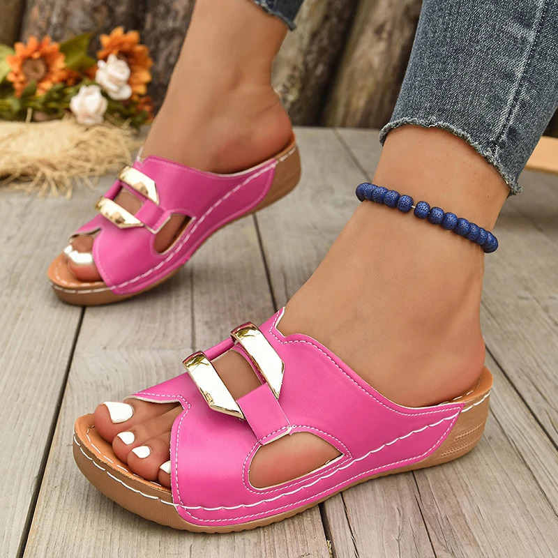Metal Decoration Platform Slippers for Women Summer Lightweight Wedge Sandals Woman Plus Size Comfort Non Slip Beach Slides 250526