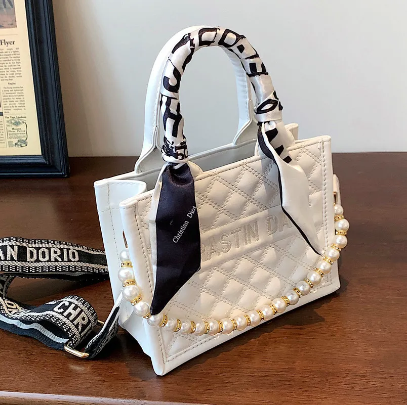 Shoulder Crossbody Bag se Designer 2025 Fashionable dia check summer single hot shoulder Tote large capacity women's crossbody bag Free shipping