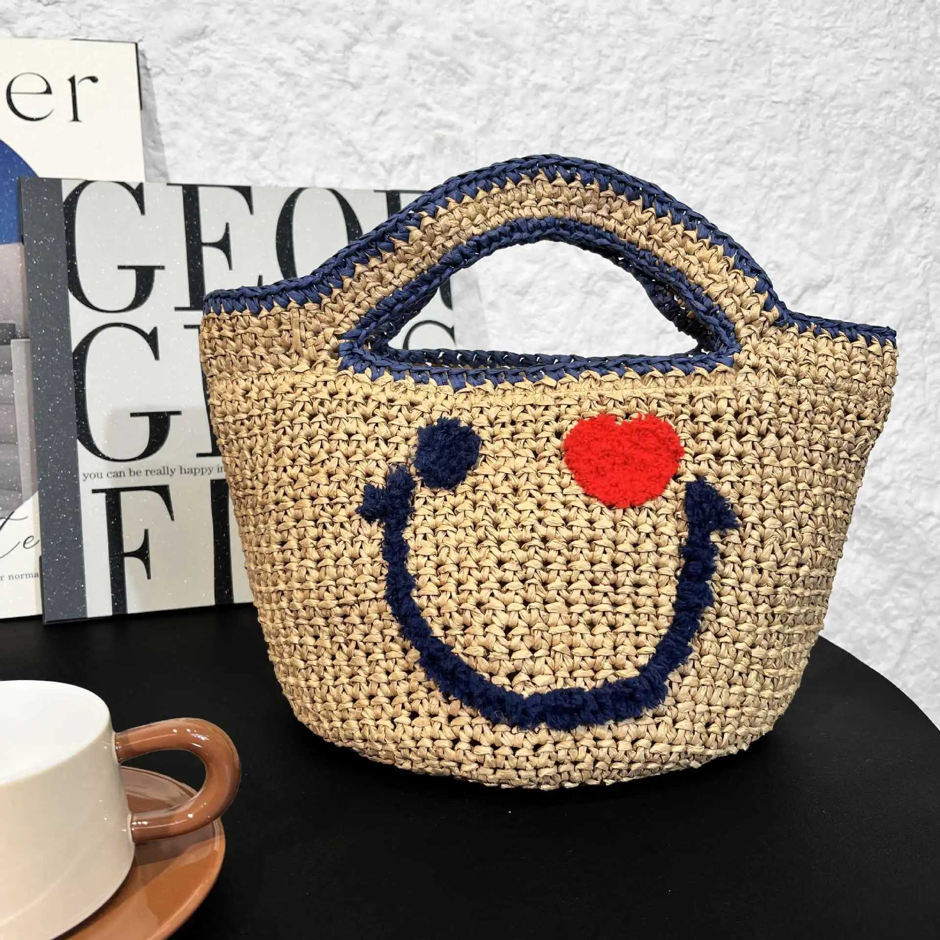 New Arrival Straw Woven Handbag Cute Smiling Face Bucket Knitted Bag Summer Beach Top-Handle Totes Ladies Travel Shopping Purse W250524