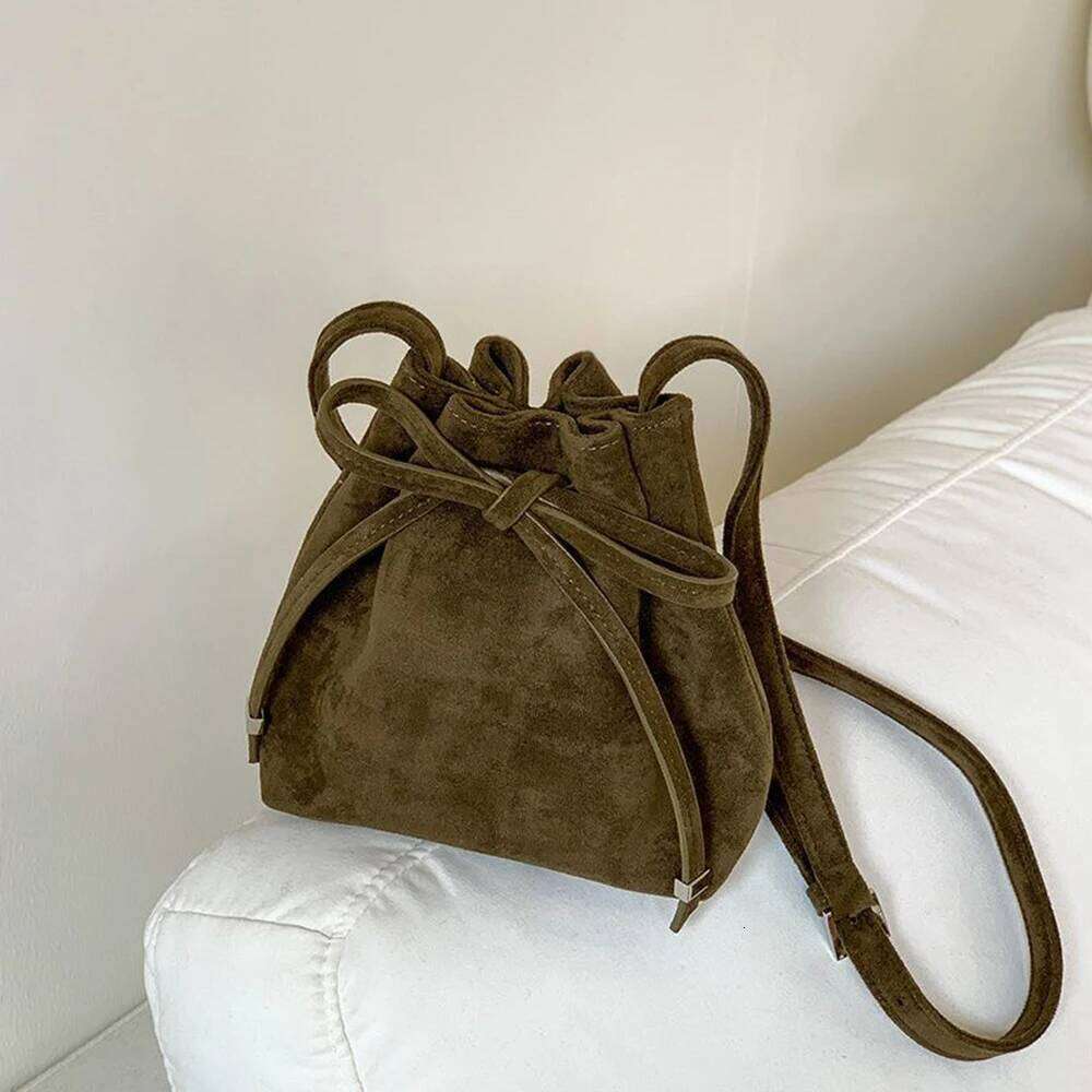Fashion Faux Suede Bucket High Quality Shoulder Bag Designer Crossbody For Women Pleated Drawstring Bags Handbags Chic