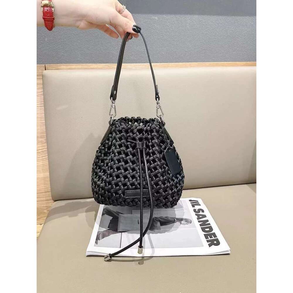 Woven Polyester Crossbody Bucket Bag Handbags For Women Fashion Large Capacity Beach Travel Cream Handbag Casual