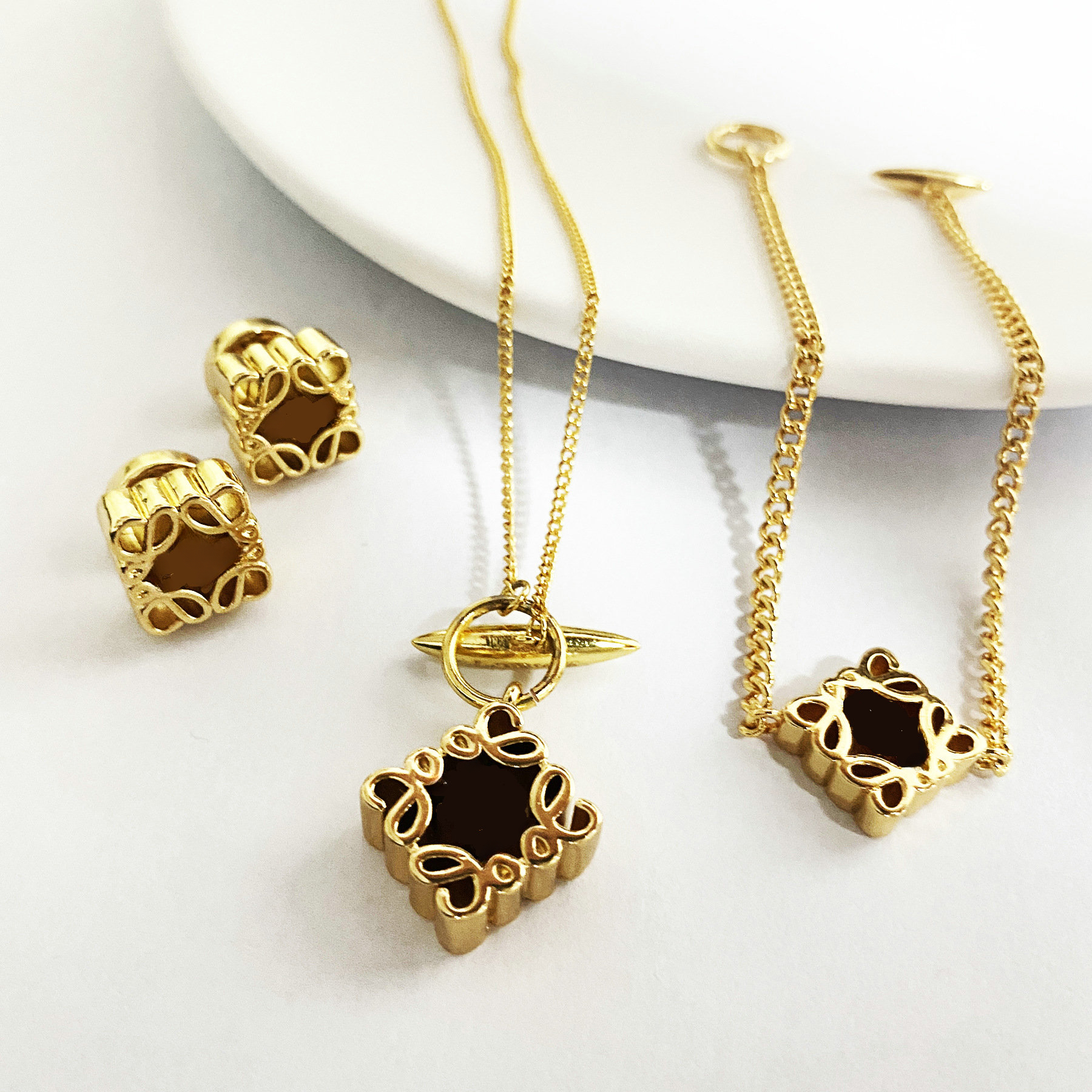 Luxury Jewelry Sets Gold Plated Pendant Necklaces Earrings Bracelet Chain Women Christmas Gifts
