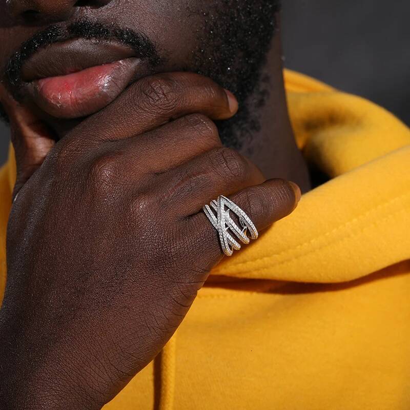 TUHE Unisex Sier Ring Moissanite Woman Hip Hop Jewelry