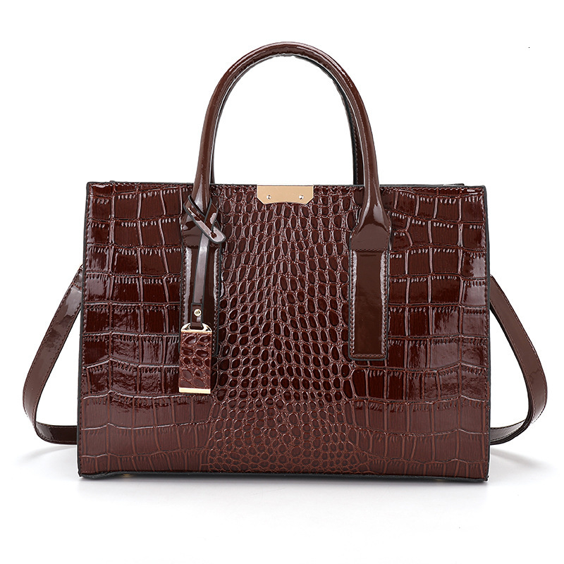 Top quality brand premium new free designer bag one shoulder crossbody bag 2025 new crocodile pattern multifunctional handheld handbag brand new free 