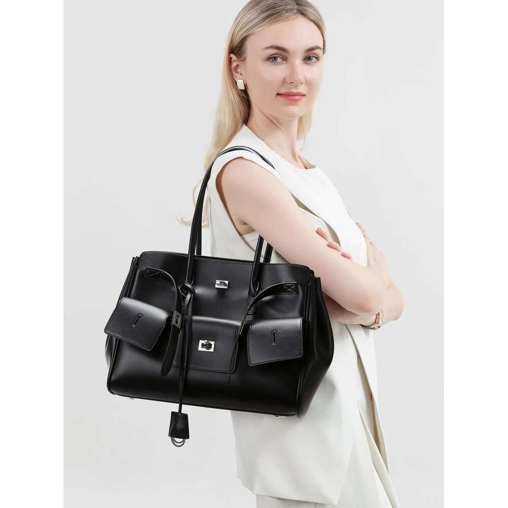 Fashionable And Minimalist Handbag, Women's Large Capacity Shoulder Bag
