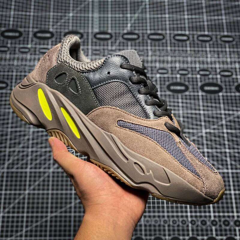 2025New arrivalPlaidCasual shoes high quality/Coconuts are really hot700High Quality36-44Couple Sneaker