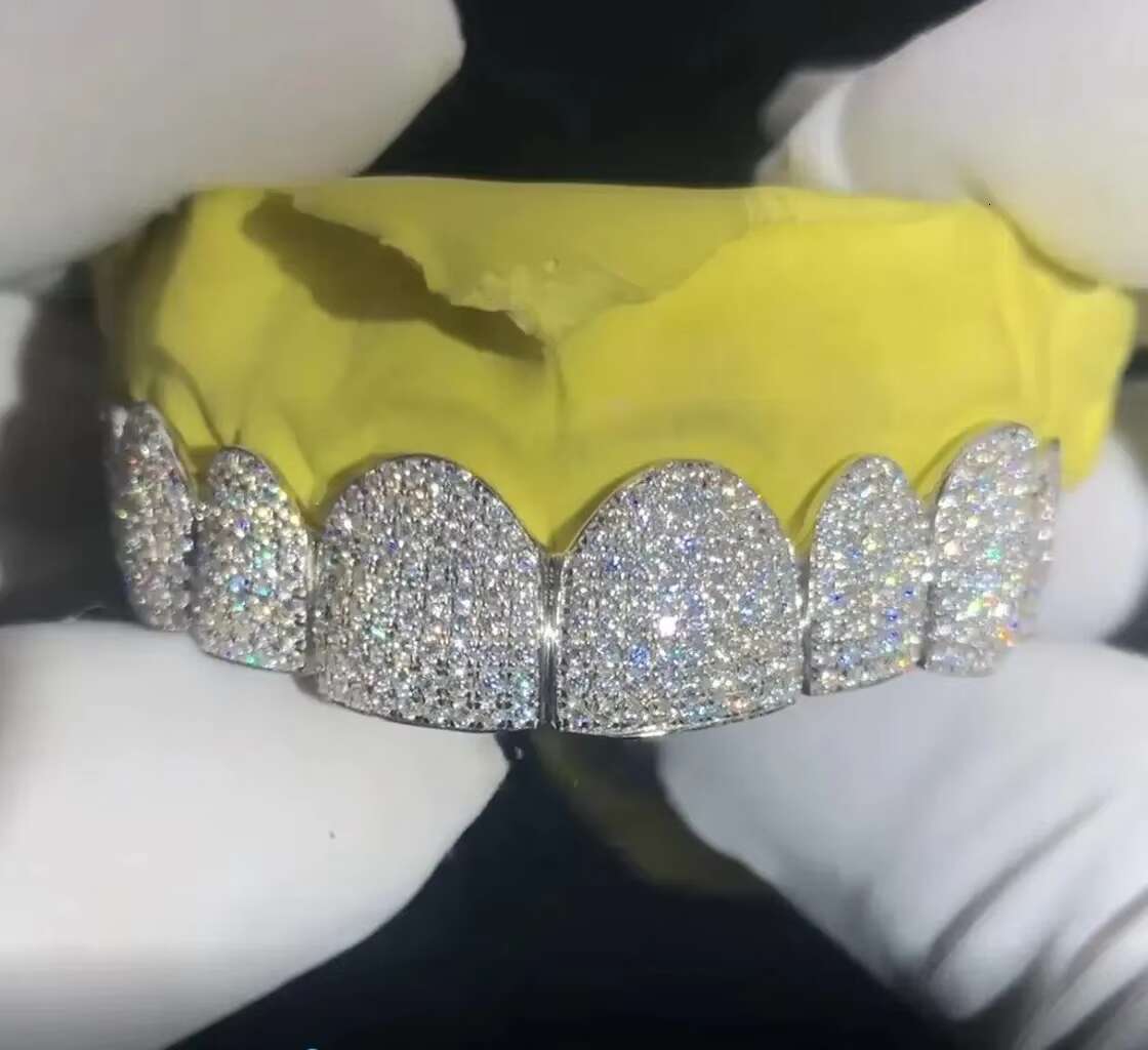 Best Prices on Trendy Lab Grown Diamond Custom Fine Body Jewelry Sparkling Grillz with Smile Fashion Forward Statement
