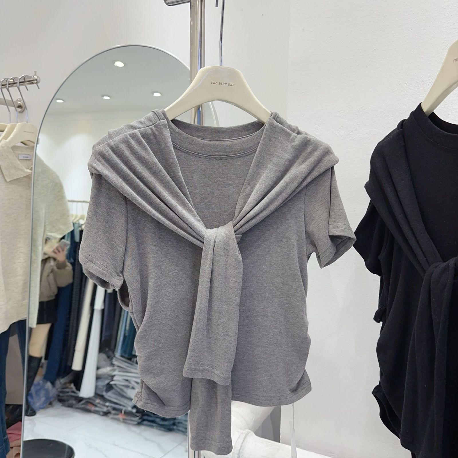 Super tactile Modal cotton design niche shawl fake two-piece T-shirt womens short sleeved top solid color short top 250211