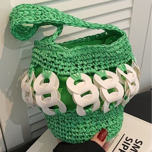 2025 New Handheld Crochet Copper Coin Buckle Bucket Personality Trendy Versatile Straw Bag