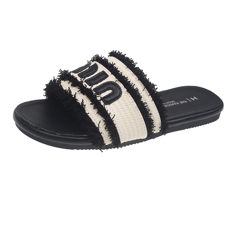 2025 New Summer Women's One-strap Flat Sandals with Toe-baring Design Suitable for Beach and Outdoor Wear Casual and Versatile Slippers in Fairy 