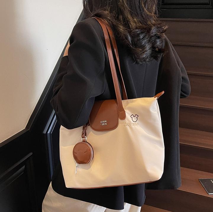 Women's Large Capacity Designer Nylon Cloth Bag New Fashionable Embroidery Handbag Casual Fashion Shoulder Bag Shopping Bag Free Shipping