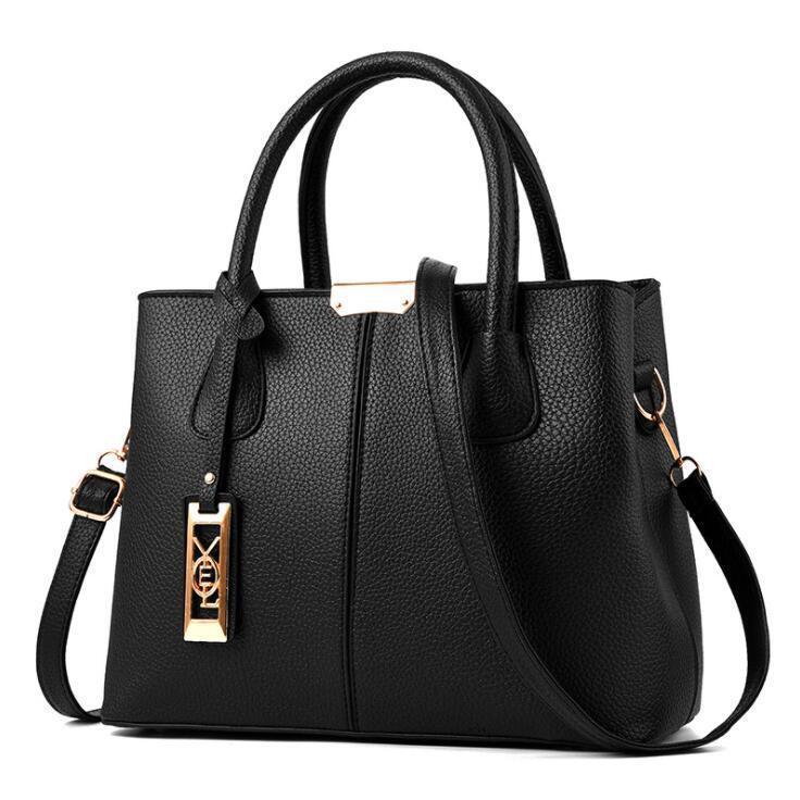 Designer Bag New Style Fashion Casual Free Shipping Wire Hook Large Capacity Shoulder Bag for Middle Aged Women