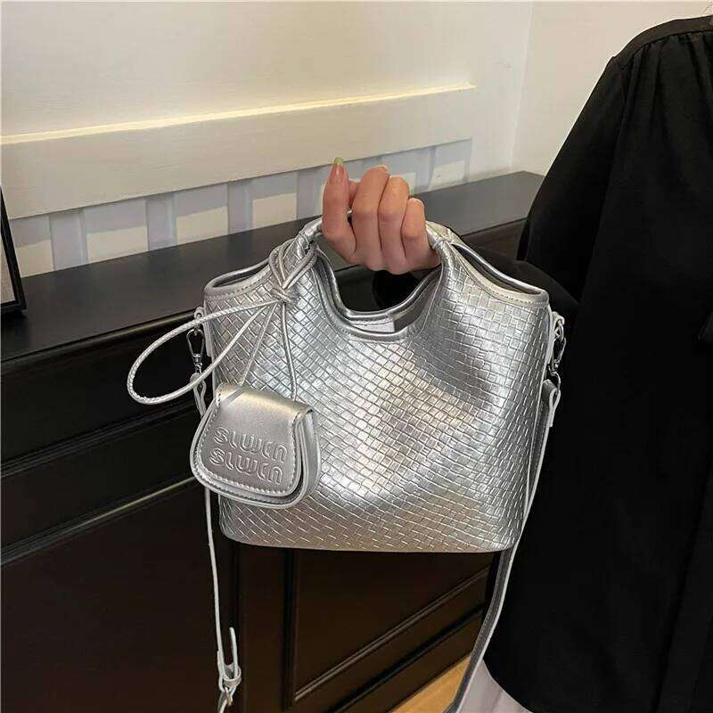 Hot Selling Fashionable Crossbody Bag For Women Minimalist Vintage Leather Handbag Designer Tote With Letter Large Capacity Designer Bags