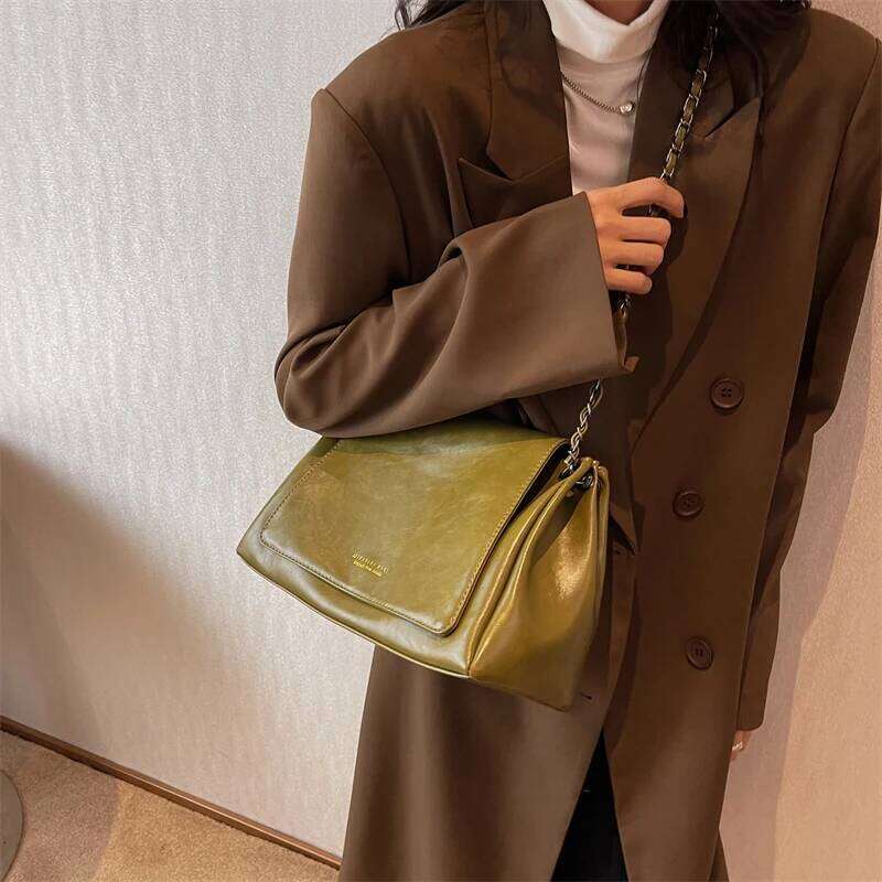 MOODS Retro Shoulder Bags For Women 2023 Designer Handbag Chic Chain Soft PU Leather Big Capacity Crossbody Messenger Bag