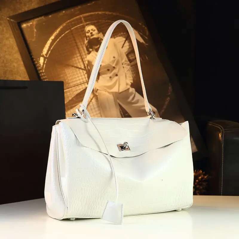New Women s Handbags Crocodile Pattern Leather Large Capacity Shoulder Tote Bag Fashion Portable Bags bag