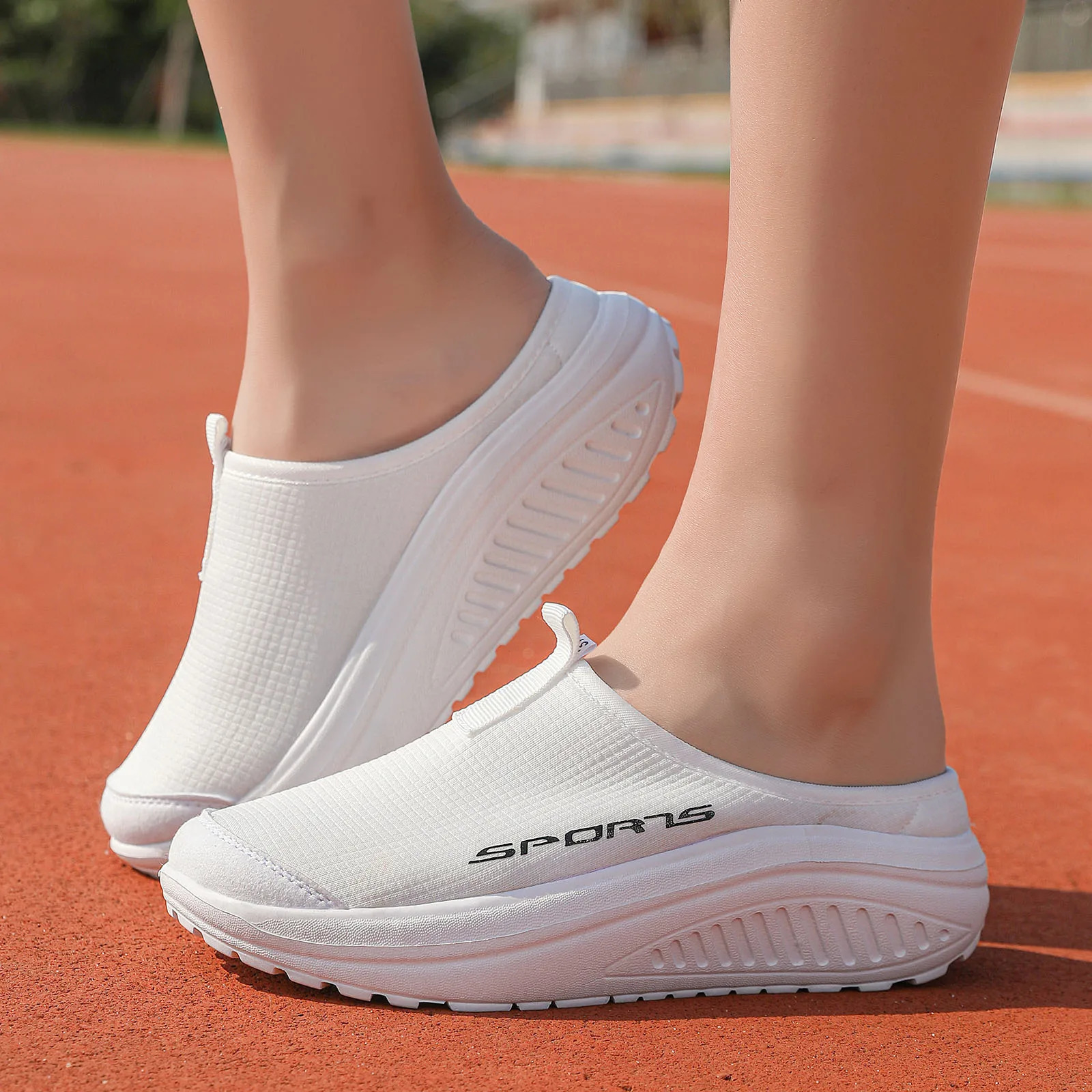 womens slippers personality half fashion casual shoesPlatform shoes light and comfortable antislip wear 250526BJ