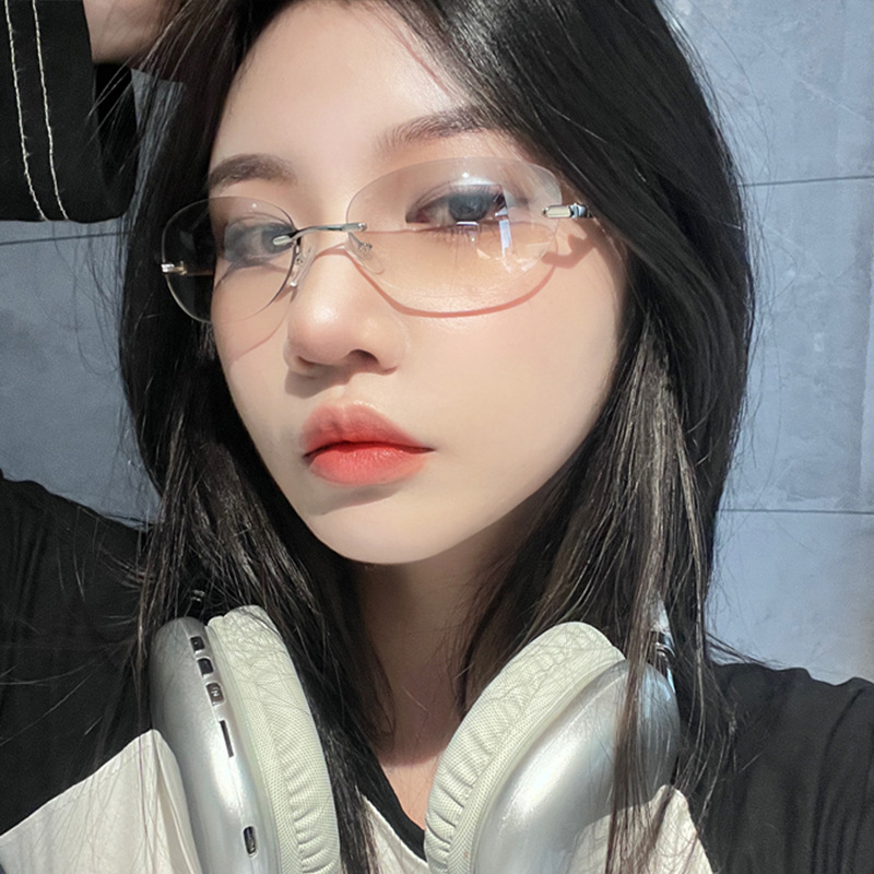 Designer sunglasses Women and Men Goggle Beach Sun Glasses Vintage with large Travel vintage personalized sun glasses R-7