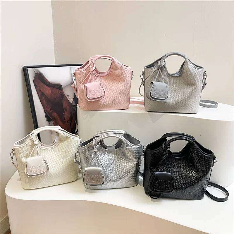 Hot Selling Fashionable Crossbody Bag For Women Minimalist Vintage Leather Handbag Designer Tote With Letter Large Capacity Designer Bags