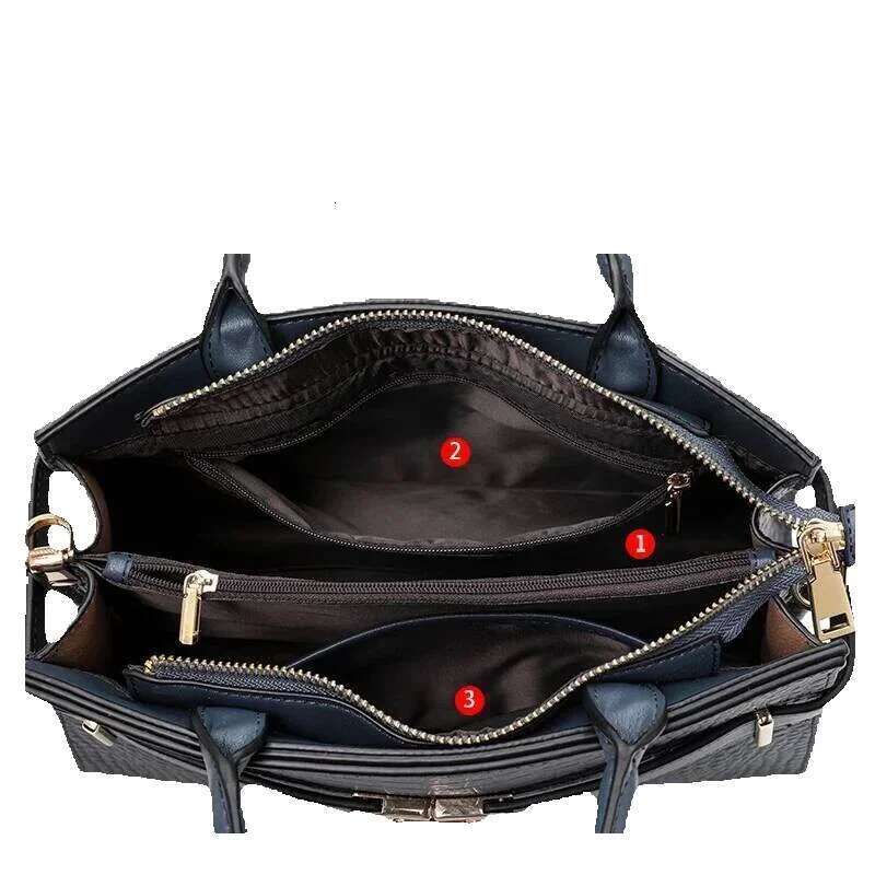 Designer Luxury Designer Luxury New Style Women's Mom-Style Handbag, Blue Color Gold Buckle Cowhide Leather Large Capacity Commuter Handbag For W